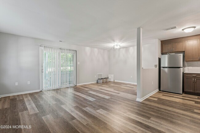 Building Photo - 41 N Indian Valley Ct