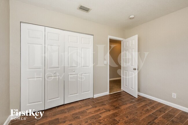 Building Photo - 6532 Eaton St