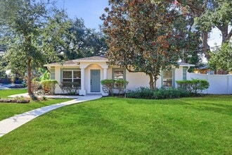 Building Photo - 2802 W North A St