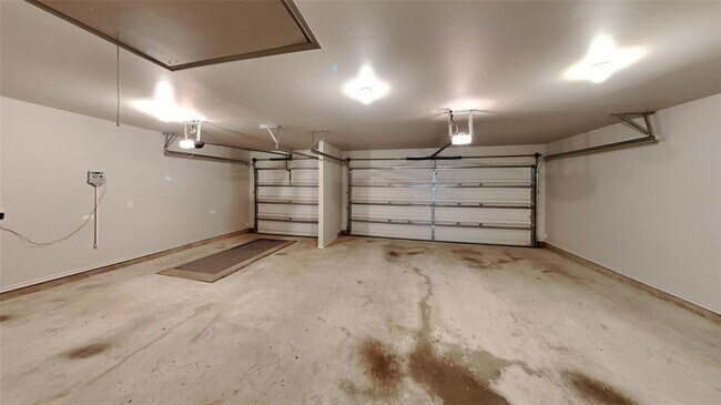 Building Photo - 4201 SE 38th St