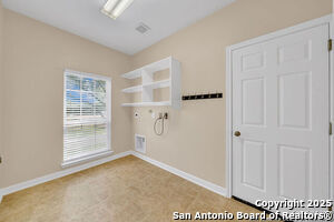 Building Photo - 164 High Point Cir