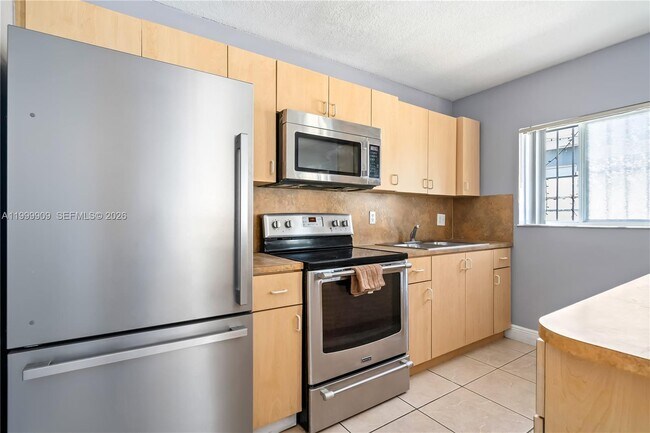 Building Photo - 760 NW 80th St