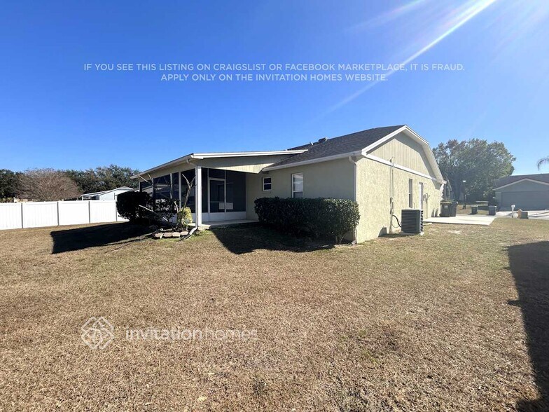 Building Photo - 3132 Little Valley Way