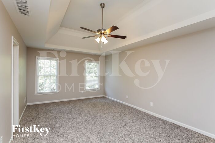 Building Photo - 4124 Lake Oconee Dr NE