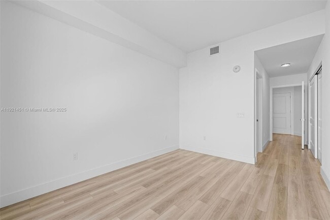 Building Photo - 101 Diplomat Pkwy