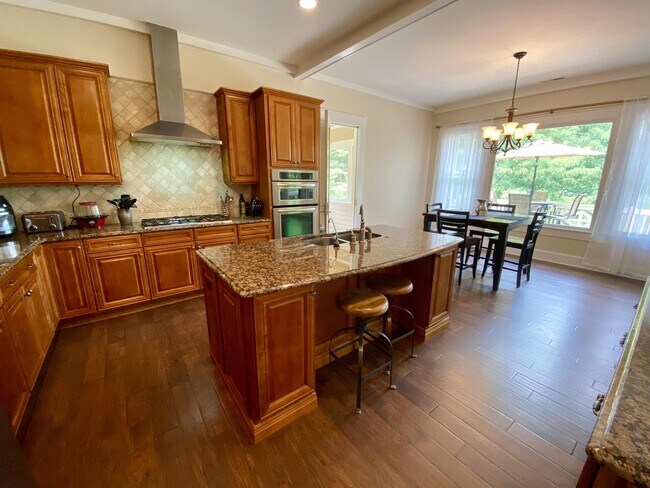 Building Photo - 65 Orvis Stone Cir