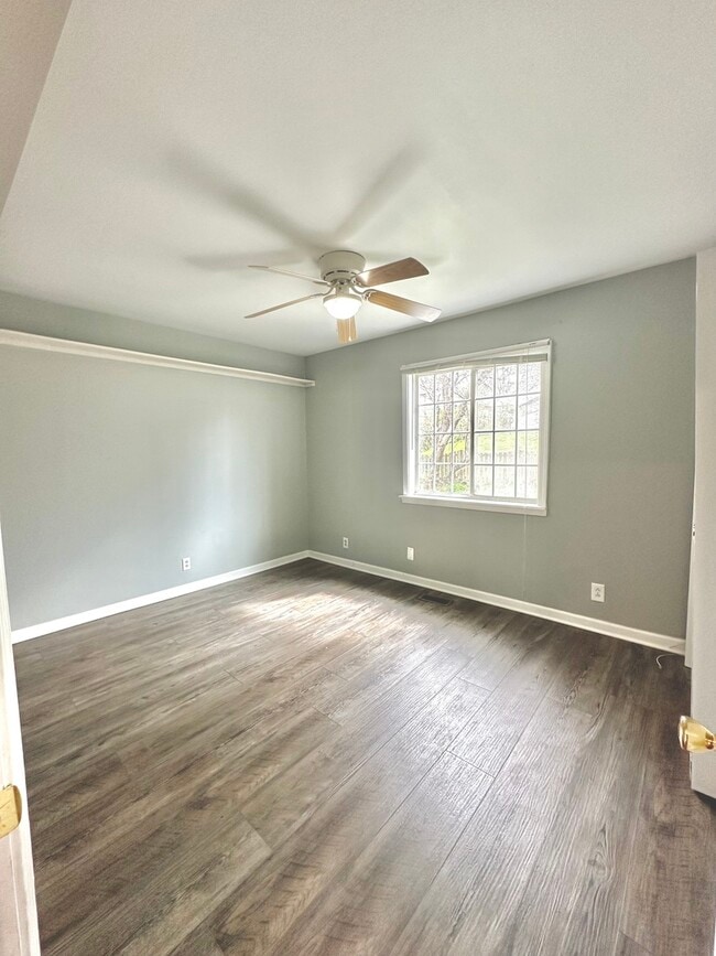 Building Photo - 1302 Clayton Marsh Dr