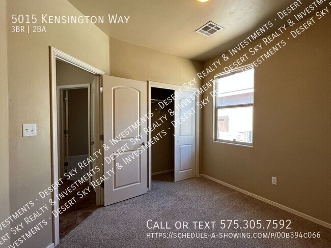 Building Photo - 5015 Kensington Way