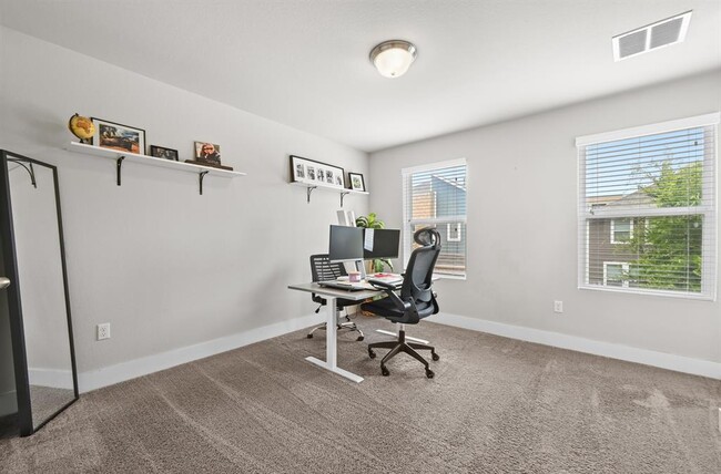 Building Photo - 311 Bridgeford Dr