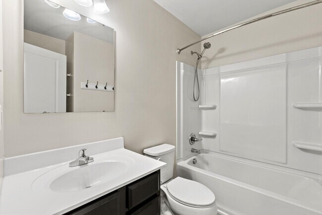 Building Photo - 46310 Creeping Primrose Ln