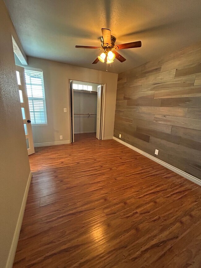 Building Photo - Stunning 3BD/2BA Corner-Lot Home w/ Relaxing Views – Only $4,495 – Mission Heights