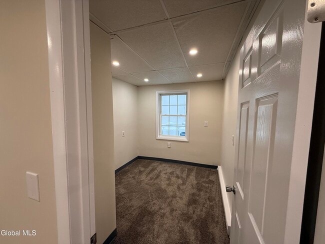 Building Photo - 734 Hudson Ave