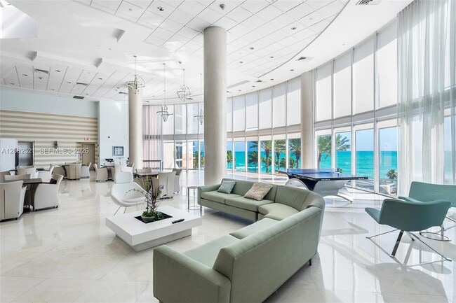 Building Photo - 19333 Collins Ave