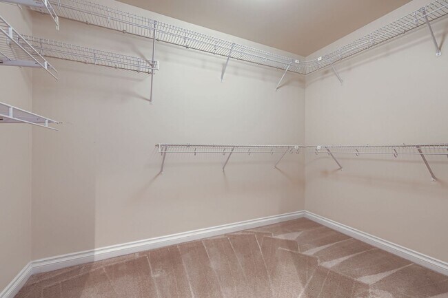 Building Photo - 4Bd/3.5Ba Sammamish House