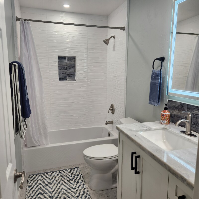 Building Photo - 720 Coronado Ct