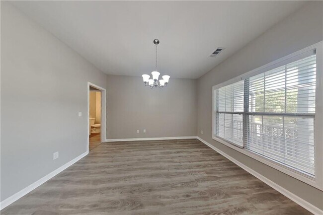 Building Photo - 1245 Cedar Oak Ln