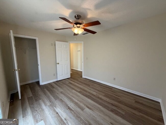 Building Photo - 414 Saddle Shoal Trail