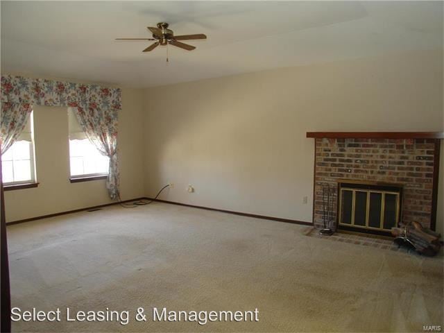 Building Photo - 218 Lazy Ridge Dr
