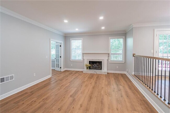Building Photo - 27 S Riversong Ln