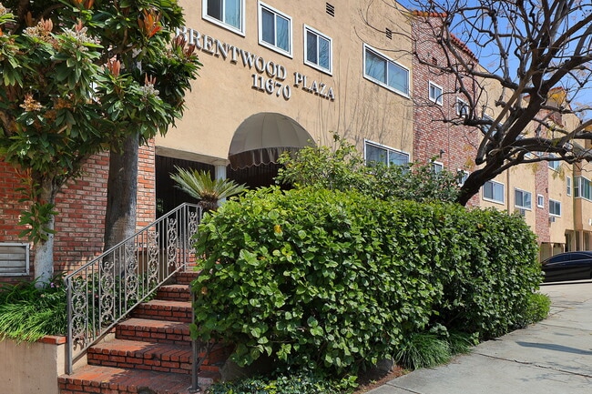 Building Photo - 11670 W Sunset Blvd