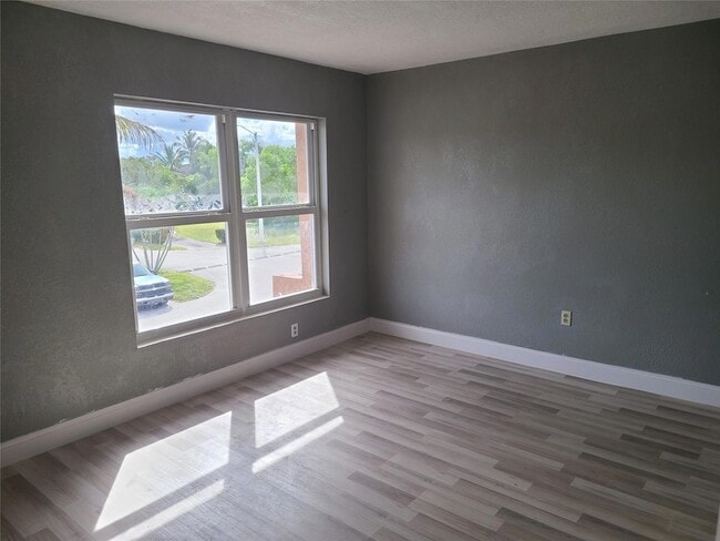 Building Photo - 2775 NW 194th Terrace