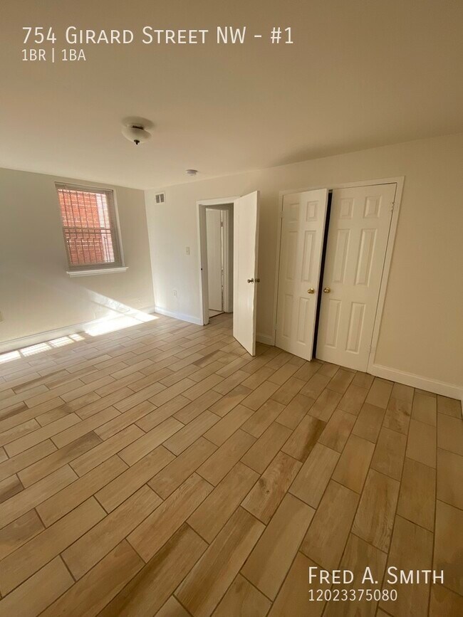 Building Photo - 754 Girard St NW