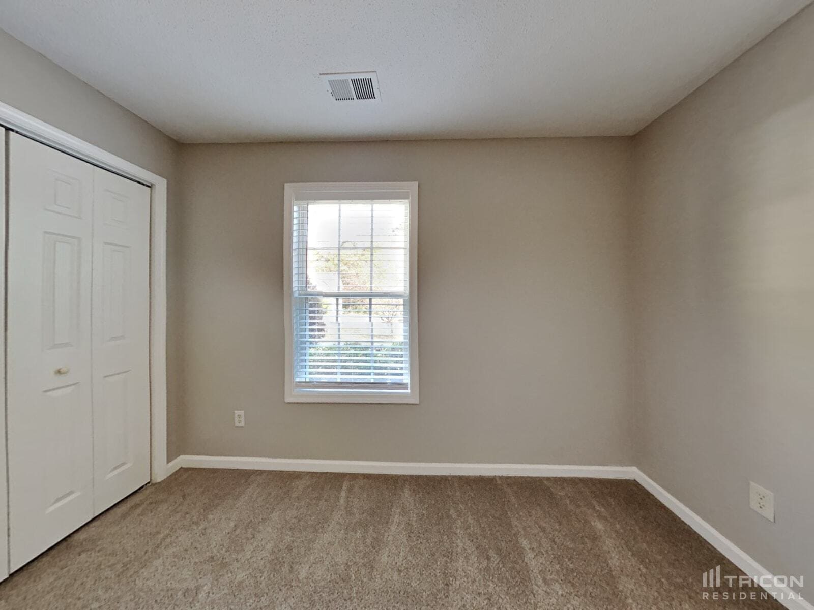 Building Photo - 374 Chesapeake Way