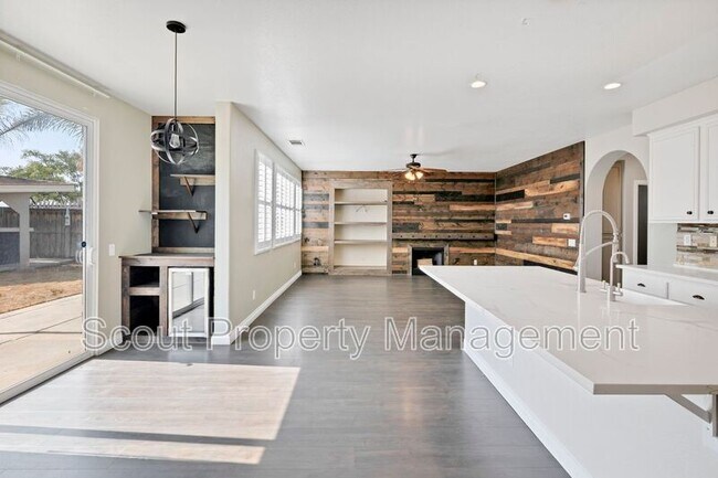 Building Photo - 195 Northwood Ave