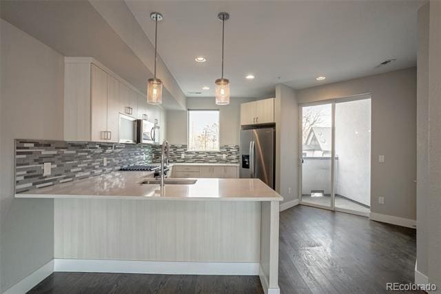 Building Photo - 3810 Julian St