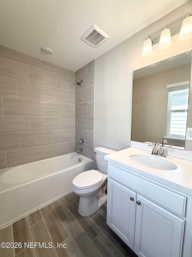 Building Photo - 12168 Blockhouse Crk Ct