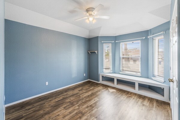 Building Photo - 15210 Main Royal Dr