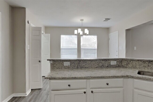 Building Photo - Dorsey Lane, Pearland, TX 77584 - 3 BR 2 BA single-family home