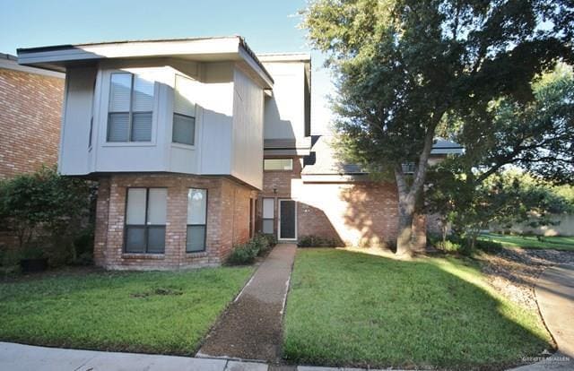 Building Photo - 23 Xanthisma Ave