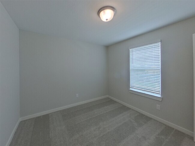 Building Photo - 22804 Terrazzo Dr