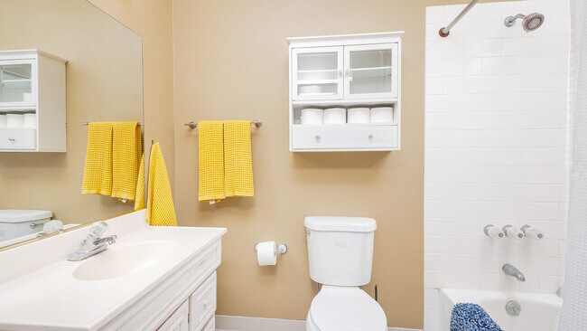 Building Photo - 1256 23rd St