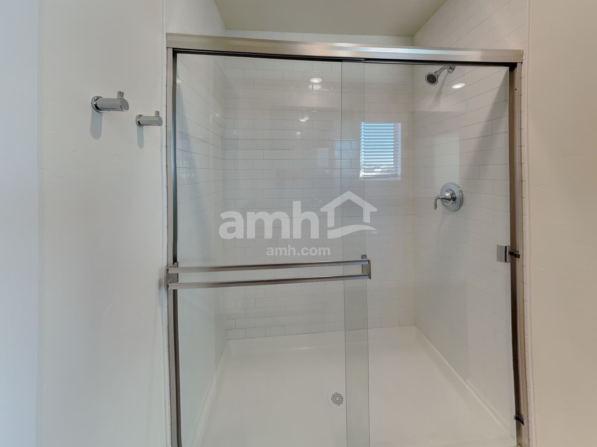 Building Photo - 10084 W Raleigh St