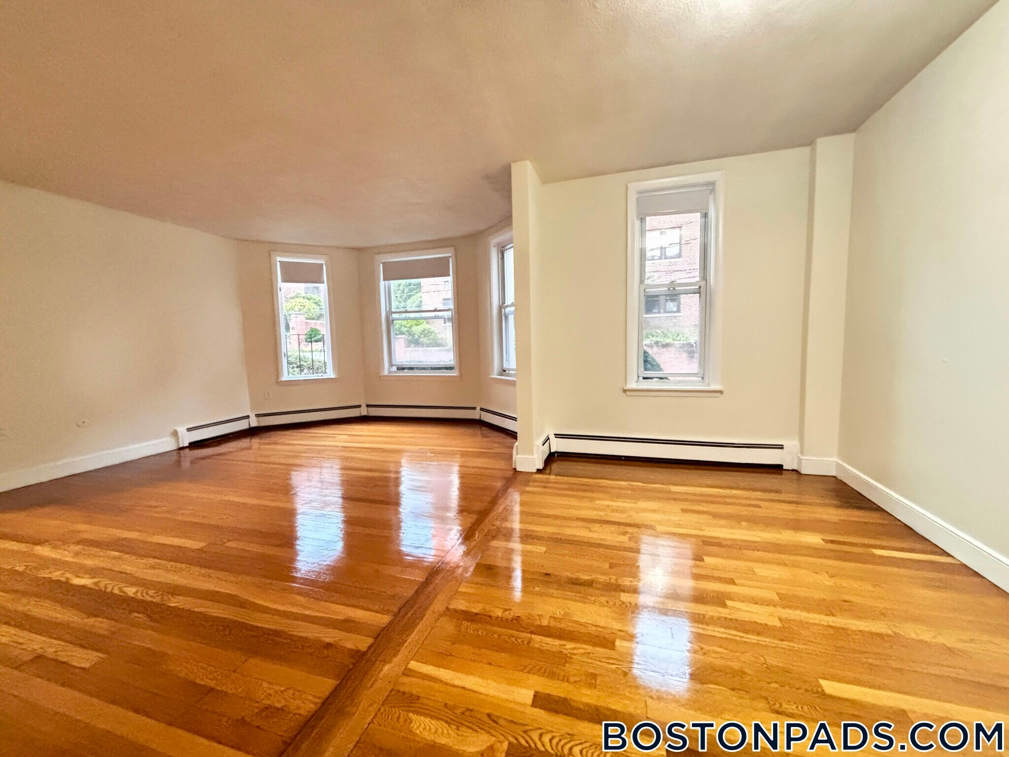 Building Photo - 312 Tappan St