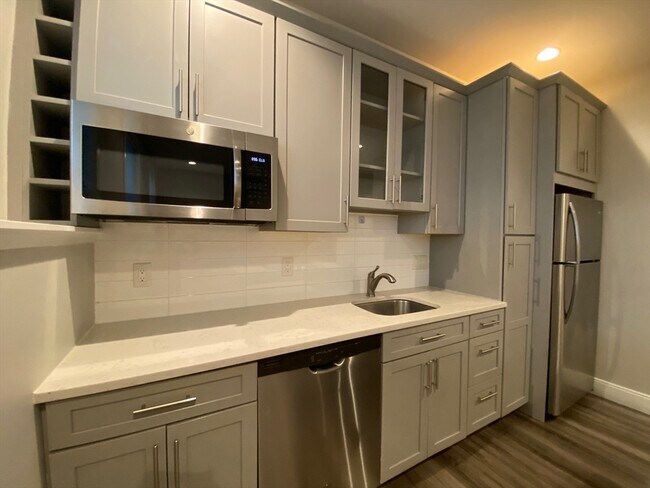 Building Photo - 189 Washington St