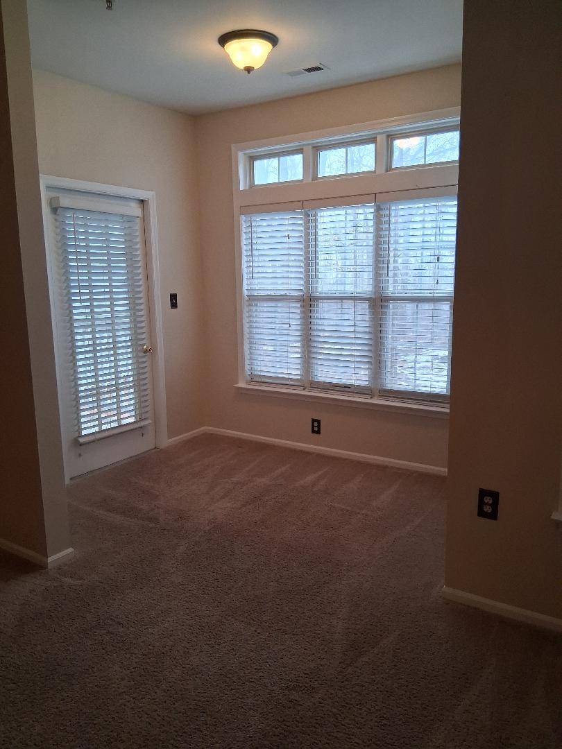 Building Photo - 8927 Groffs Mill Dr