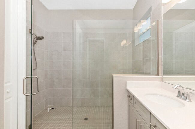 Building Photo - 17220 Jadestone Ct