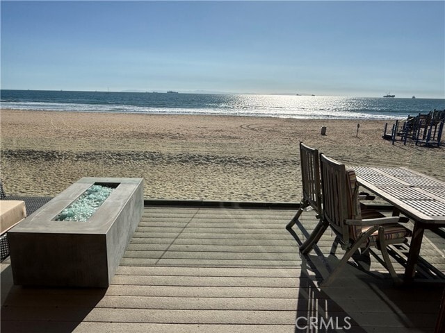 Building Photo - 87 Surfside Ave.