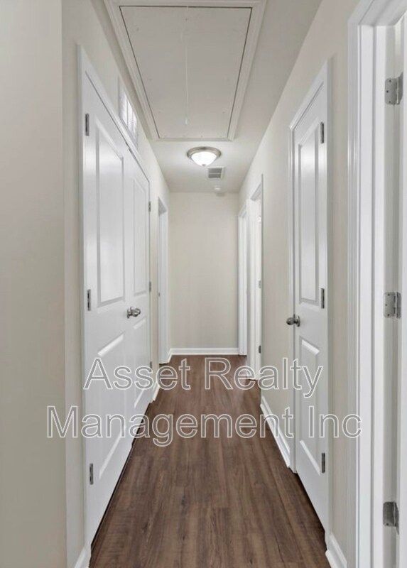 Building Photo - 2326 McCampbell Wells Way