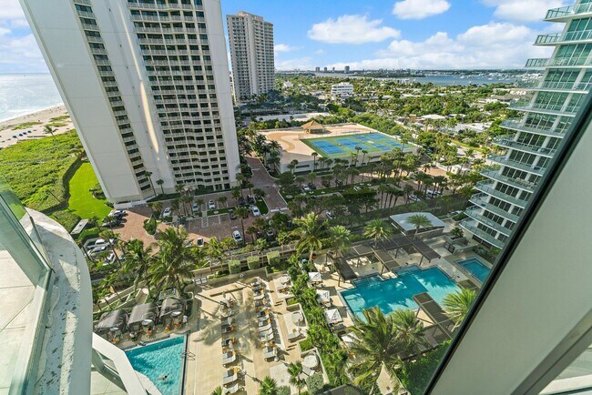 Building Photo - 3100 N Ocean Dr