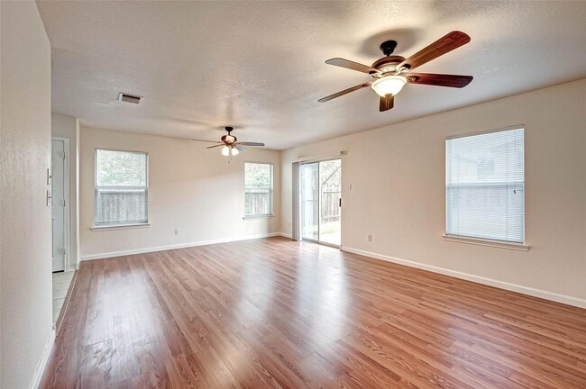 Building Photo - 7910 Raven Creek Ln