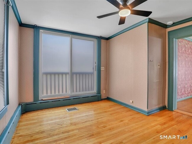 Building Photo - 36 Britton Ave