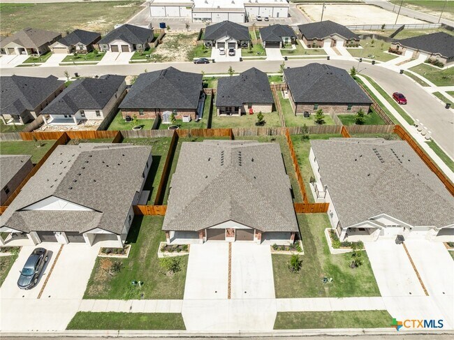 Building Photo - 5107 Rose Petal Ct