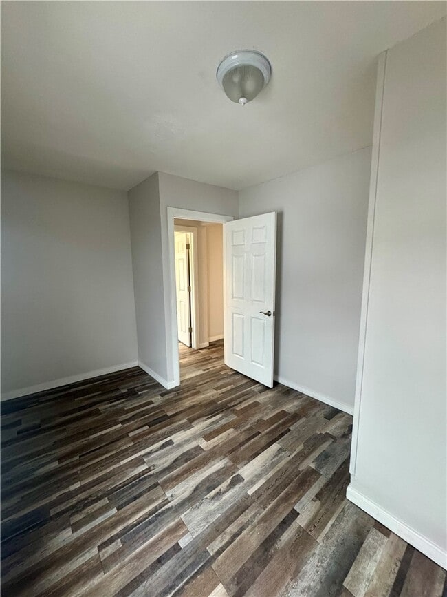 Building Photo - 59 Clark Ave