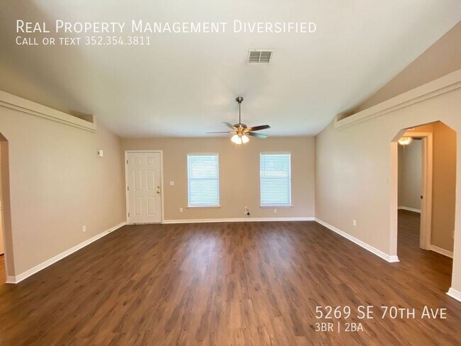 Building Photo - 5269 SE 70th Ave