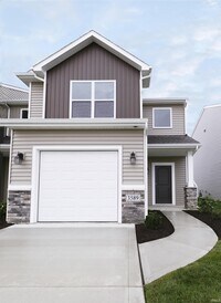Building Photo - 3589 Canal Square Dr
