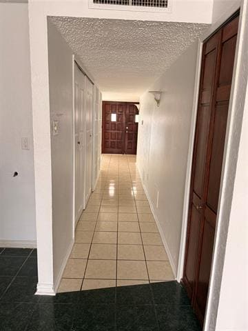 Building Photo - 2150 Courtland Cir